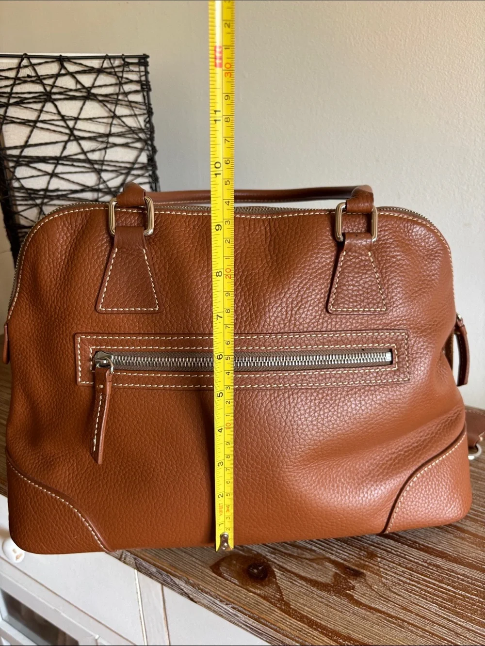 Dooney & Bourke caramel brown